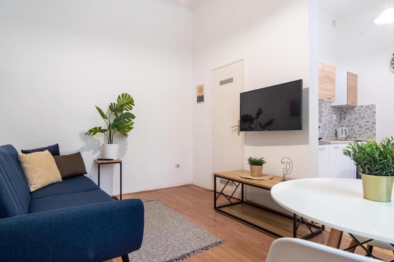 דירות בודפשט Very Central 1-Br Apt With Patio מראה חיצוני תמונה