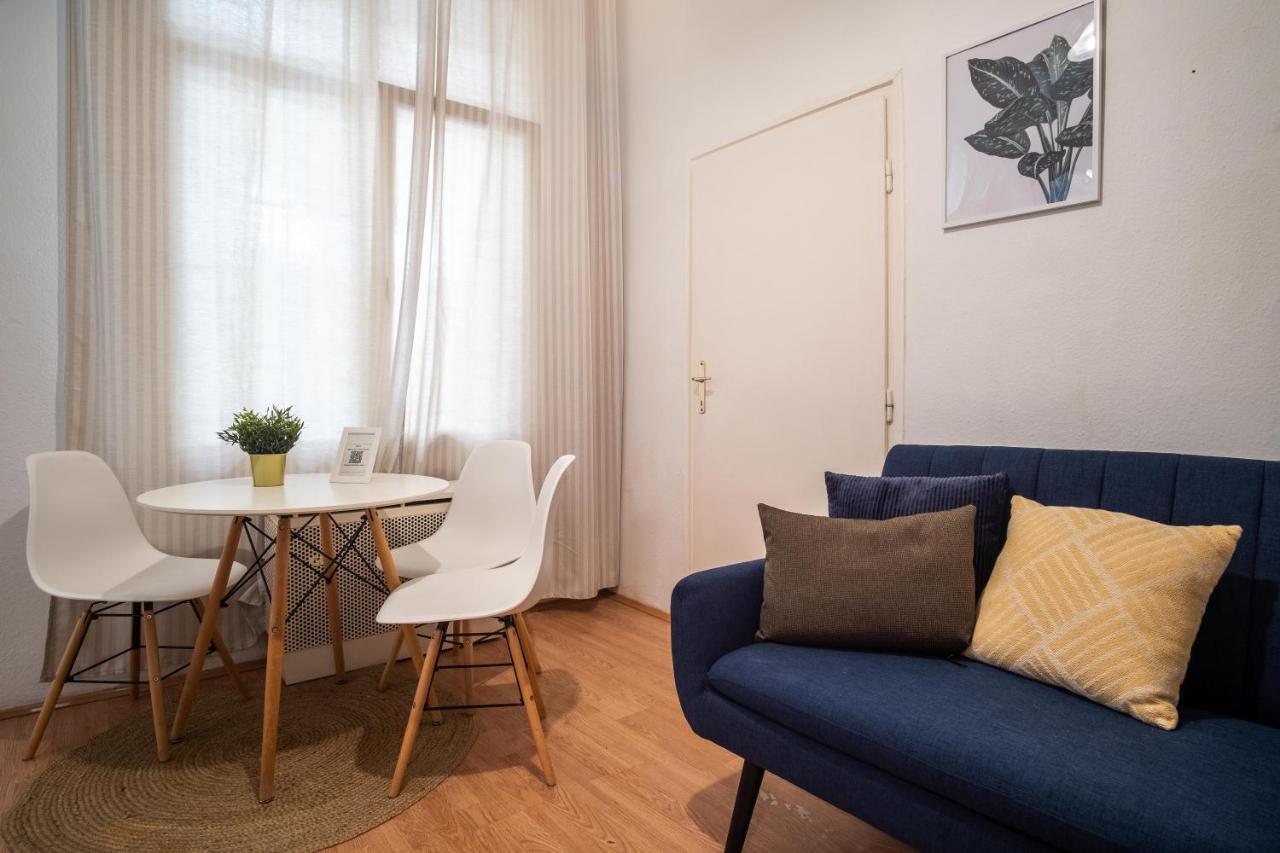 דירות בודפשט Very Central 1-Br Apt With Patio מראה חיצוני תמונה